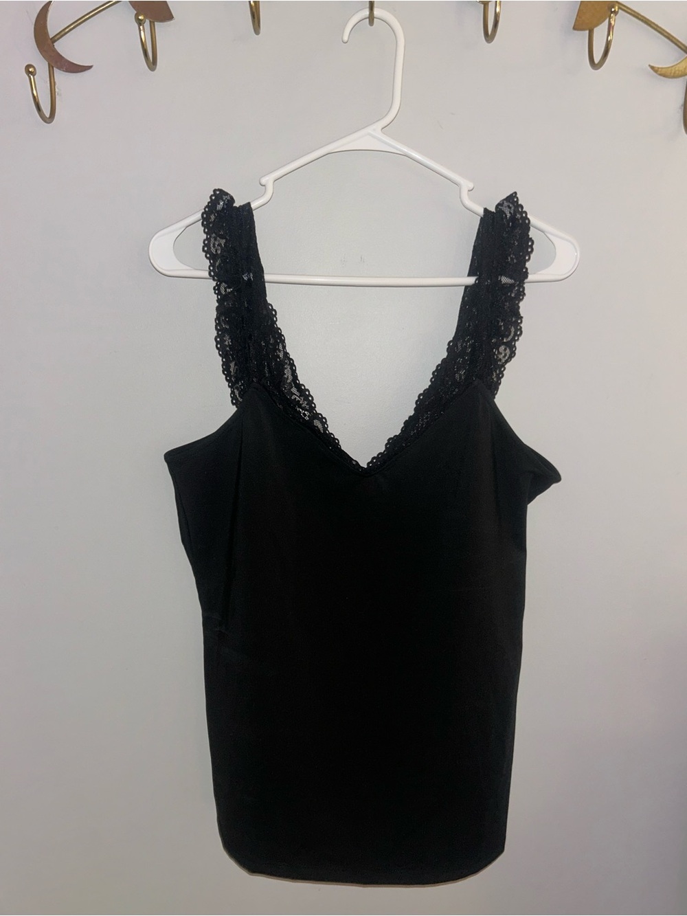 Buckle Black Lace V-Neck Tank